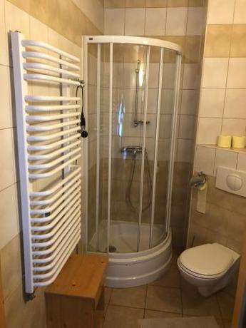 Imagen de la habitación del Zagroda Lepiarz&oacute;wka Hotel i SPA. Foto 15