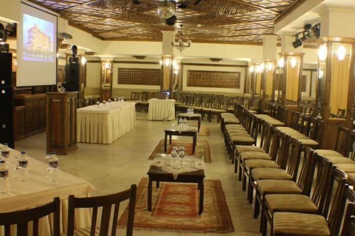 Imagen de los interiores del Zalifre Hotel. Foto 19