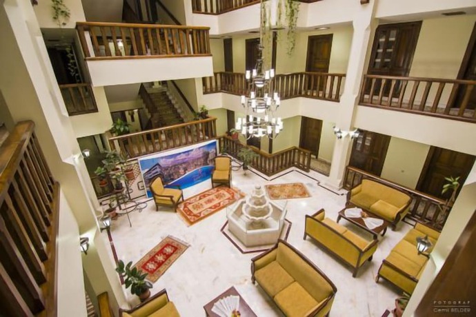 Imagen de los interiores del Zalifre Hotel. Foto 20