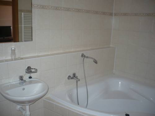 Imagen de la habitación del Zamek Cerveny Hradek. Foto 5