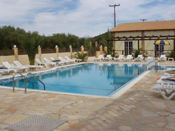 Imagen de la piscina del Zantegarden. Foto 12