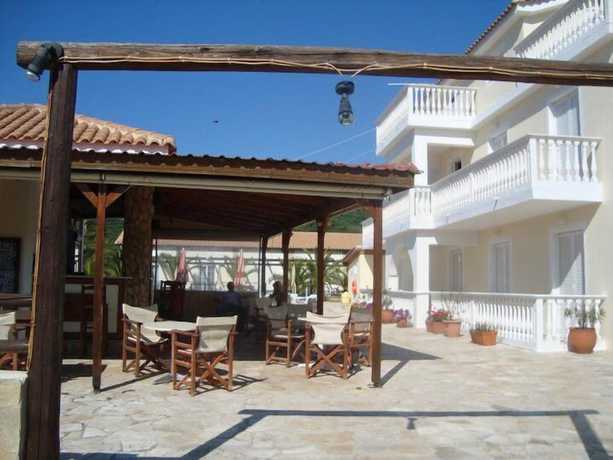 Imagen de los exteriores del Zantegarden. Foto 8
