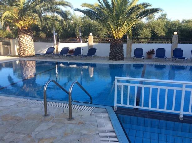 Imagen de la piscina del Zantegarden. Foto 18