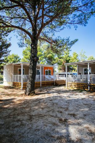 Imagen de la habitación del Zaton Holiday Resort Mobile Homes. Foto 17