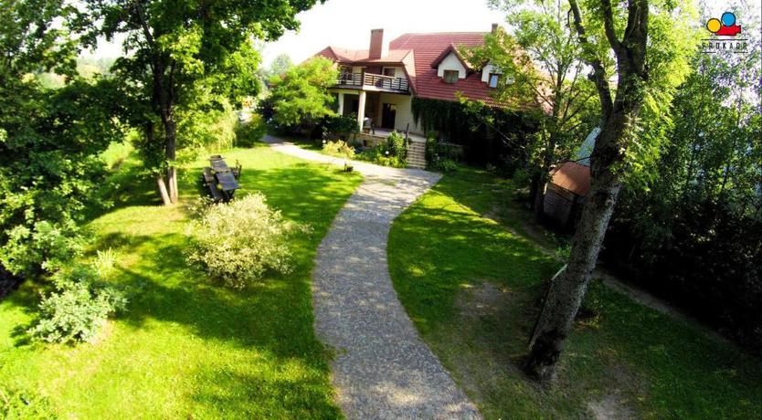 Imagen de los exteriores del Zdroj&oacute;wka Spa. Foto 9