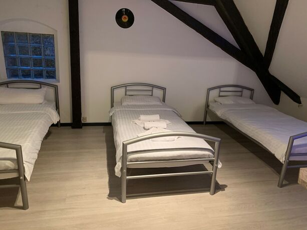 Imagen general del Zehntscheune Walzbachtal. Foto 18