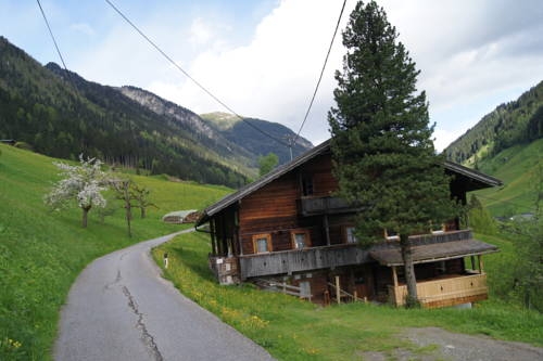 Imagen general del Zellerhof. Foto 2