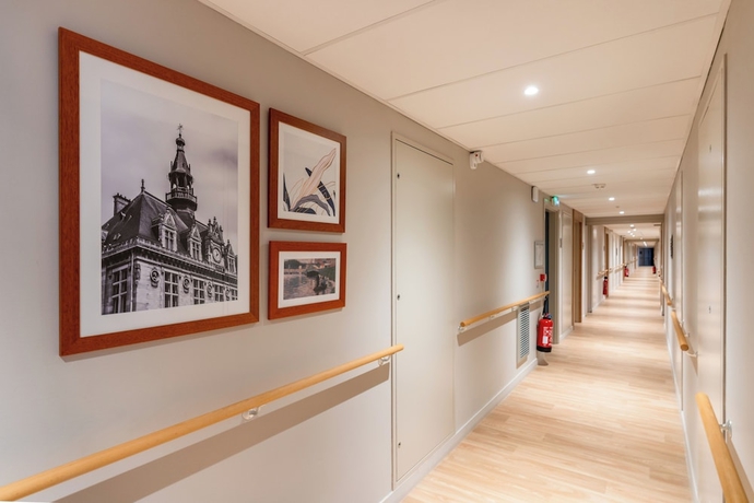Imagen de los interiores del Zenao Appart\'h&ocirc;tel Saint-Maur-des-Foss&eacute;s. Foto 13