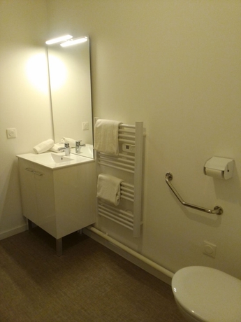 Imagen de la habitación del Zenao Appart\'h&ocirc;tels Boulogne-sur-Mer - La Rose des Vents. Foto 13