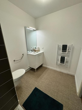 Imagen de la habitación del Zenao Appart\'h&ocirc;tels Boulogne-sur-Mer - La Rose des Vents. Foto 14
