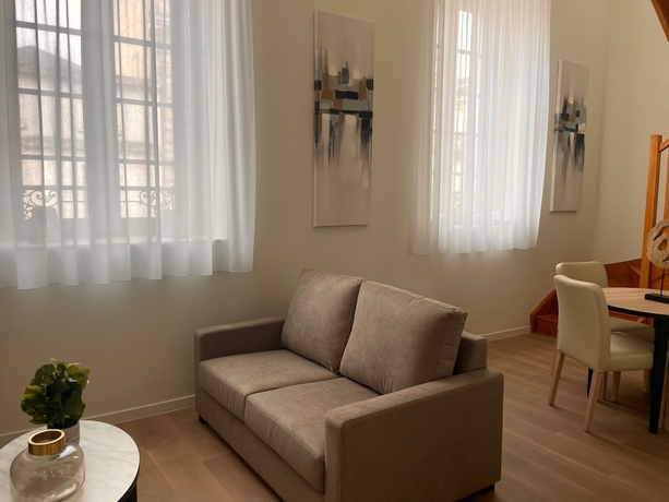 Imagen de la habitación del Zenao Appart\'h&ocirc;tels Cognac. Foto 9
