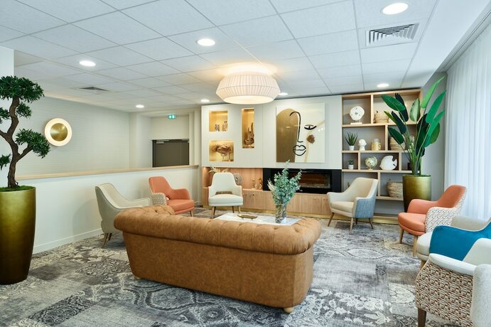 Imagen general del Zenao Appart\'h&ocirc;tels Suresnes. Foto 12