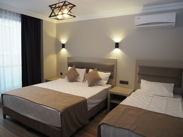 Imagen de la habitación del Zenia Otel. Foto 19