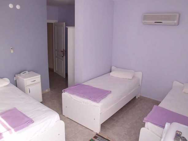 Imagen de la habitación del Zeus Hotel. Foto 13