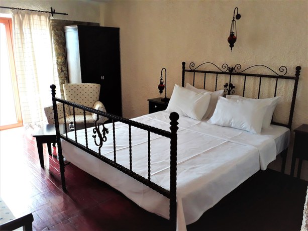 Imagen de la habitación del Zeydali Hotel. Foto 5