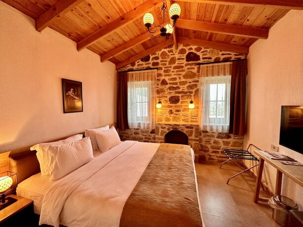 Imagen de la habitación del Zeyt-Inn Hotel. Foto 17