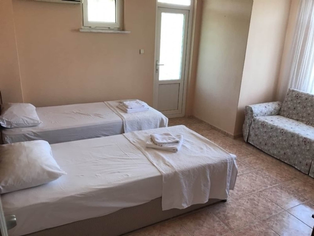 Imagen de la habitación del Zeytin Otel Altinoluk. Foto 11