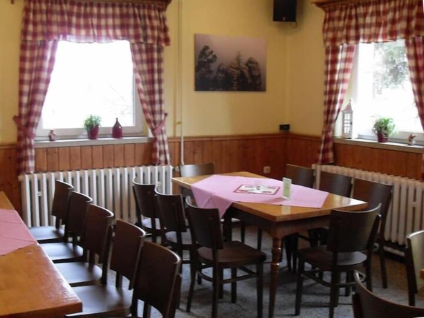 Imagen del bar/restaurante del ZirkelsteinResort. Foto 9