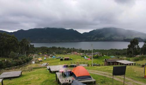 Imagen general del Zona De Camping Pachamamá de la Montaña Represa del Neusa. Foto 1