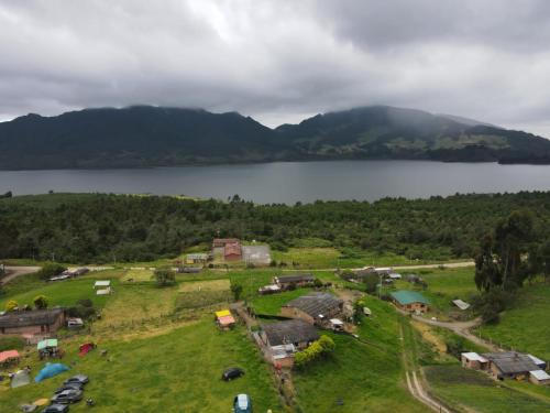 Imagen general del Zona De Camping Pachamam&aacute; de la Monta&ntilde;a Represa del Neusa. Foto 4