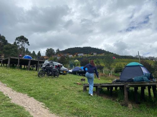 Imagen general del Zona De Camping Pachamam&aacute; de la Monta&ntilde;a Represa del Neusa. Foto 14