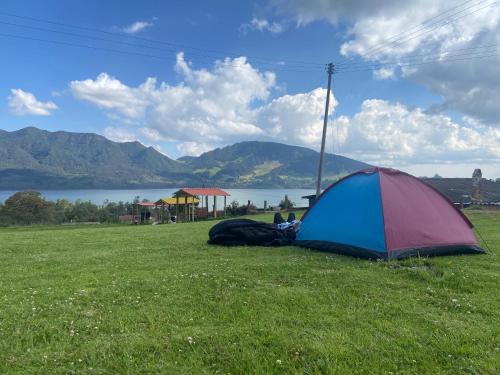 Imagen general del Zona De Camping Pachamam&aacute; de la Monta&ntilde;a Represa del Neusa. Foto 15