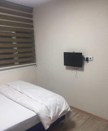 Imagen de la habitación del Zona Suit Hotel. Foto 6
