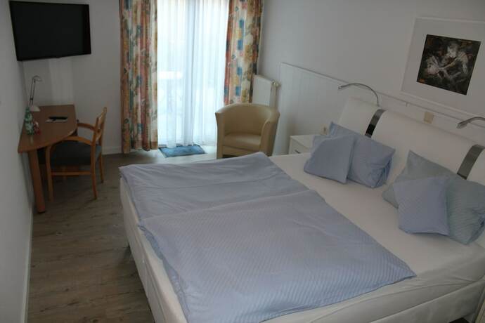 Imagen de la habitación del Zum Goldenen Wagen. Foto 13