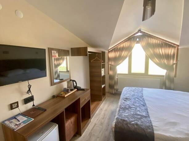 Imagen de la habitación del Zumrut Palas Hotel. Foto 20