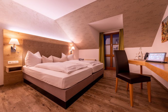 Imagen de la habitación del Zur Post K&uuml;mmersbruck. Foto 10