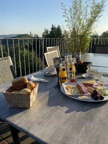 Imagen general del Zur Schönen Aussicht. Foto 19