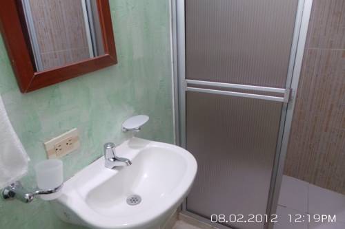 Imagen de la habitación del Zuruma Hotel. Foto 3