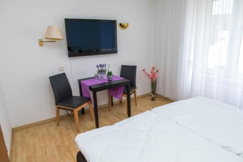 Imagen de la habitación del Zwehrener Hof. Foto 8