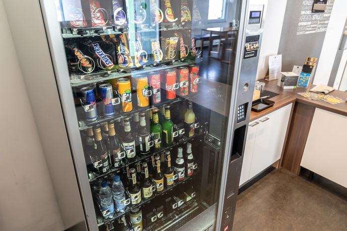 Imagen del bar/restaurante del a2 HOTELS DENKENDORF. Foto 5