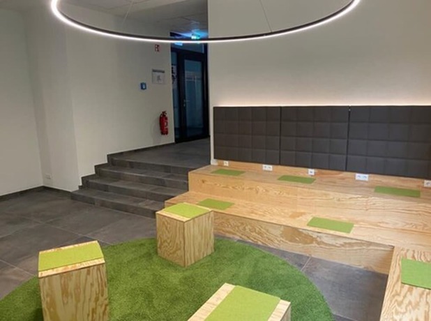 Imagen de los interiores del a2 Hotels Wernau. Foto 17