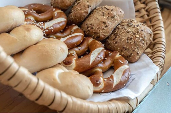 Imagen de los interiores del a2 Hotels Wernau. Foto 20