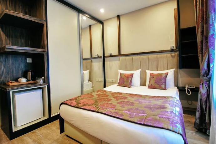 Imagen de la habitación del actuel life hotel. Foto 2