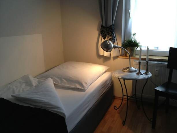 Imagen de la habitación del a-domo Apartments M&uuml;lheim - Apartments, Lofts and Hostel Rooms - short or longterm - single or group. Foto 12