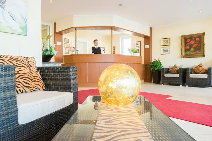 Imagen de los interiores del airhotel ROYAL. Foto 19