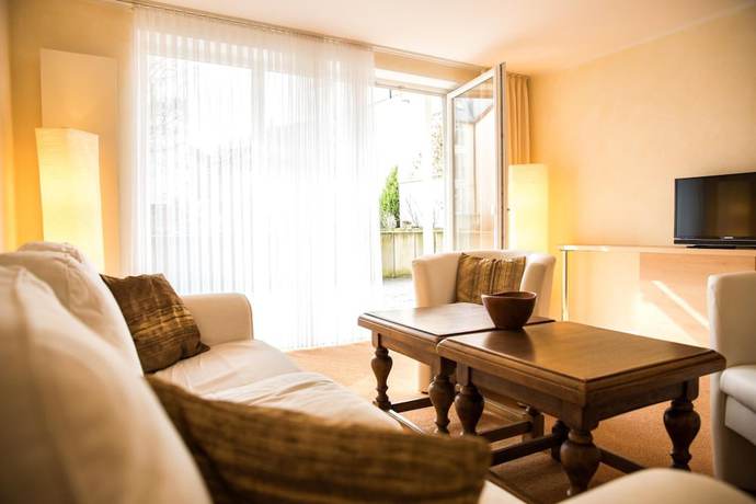 Imagen de la habitación del airhotel ROYAL. Foto 7