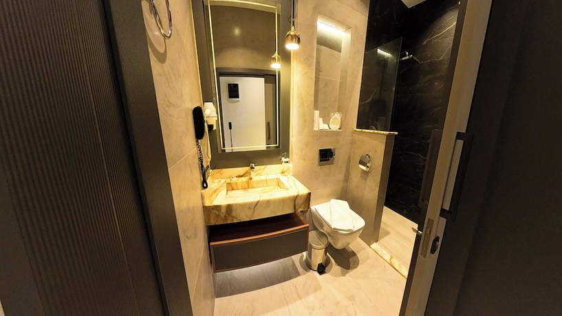 Imagen de la habitación del alpena hotel. Foto 10