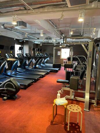 Imagen general del 男性限定 サウナ&カプセル&ジム&岩盤浴&漫画 ミナミ立川 Men Only Sauna,Capsule,Gym,Bedrock Bath,Comic Minami Tachikawa. Foto 3