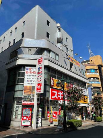 Imagen general del 男性限定 サウナ&カプセル&ジム&岩盤浴&漫画 ミナミ立川 Men Only Sauna,Capsule,Gym,Bedrock Bath,Comic Minami Tachikawa. Foto 11