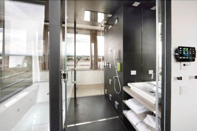Imagen de la habitación del aquaTurm Hotel plus Energie. Foto 12