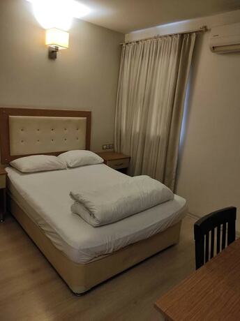 Imagen de la habitación del Şato Otel. Foto 6