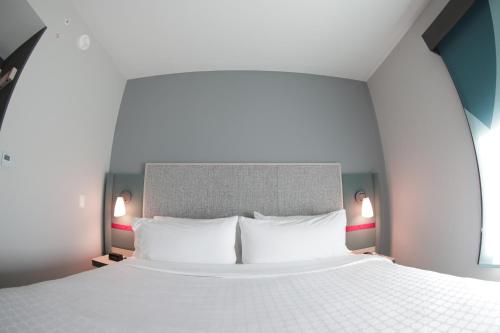 Imagen de la habitación del avid hotel - Fresnillo, an IHG Hotel. Foto 20