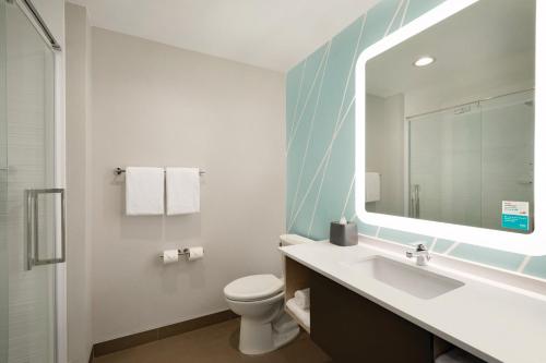 Imagen de la habitación del avid hotels Elkhart North, an IHG Hotel. Foto 17