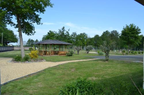 Imagen general del courfleurie reception. Foto 16