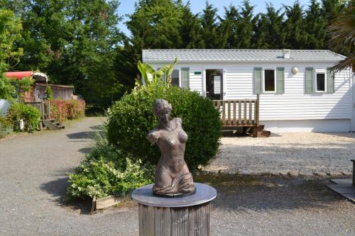 Imagen general del courfleurie reception. Foto 20