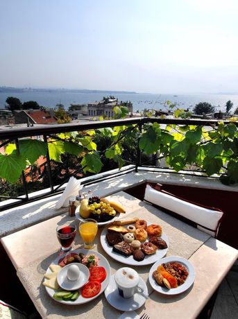 Imagen del bar/restaurante del Şebnem Hotel, Fatih. Foto 3